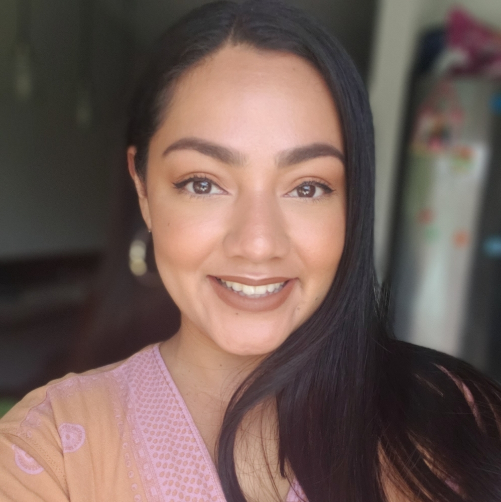 Meet your Posher, Angelica